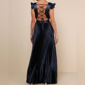 Lulu's Navy Blue Satin Lace-Up Pleated Maxi Dress SZ. SM NWOT